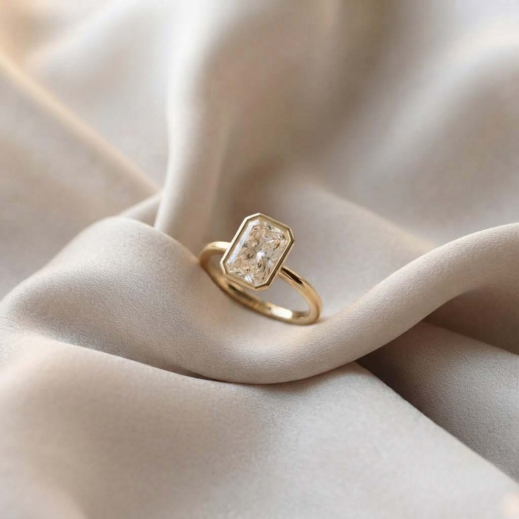 Elegant Champagne-Cut Gold Ring with Rectangular Solitaire Gemstone ring