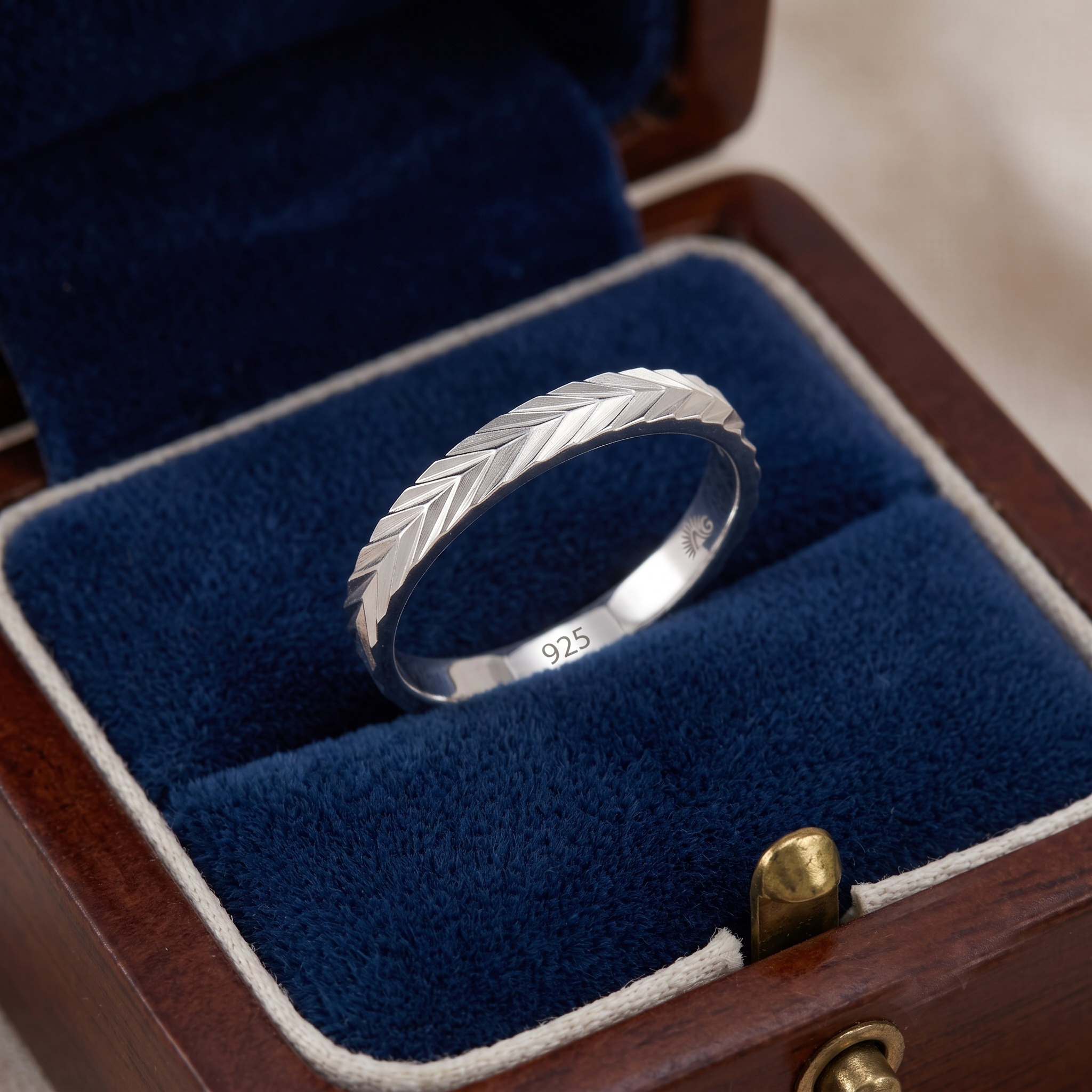 Minimalist 925 Silver Leaf Ring Elegant Leaf Pattern Silver Ring 925 Sterling Silver Leaf Band Ring