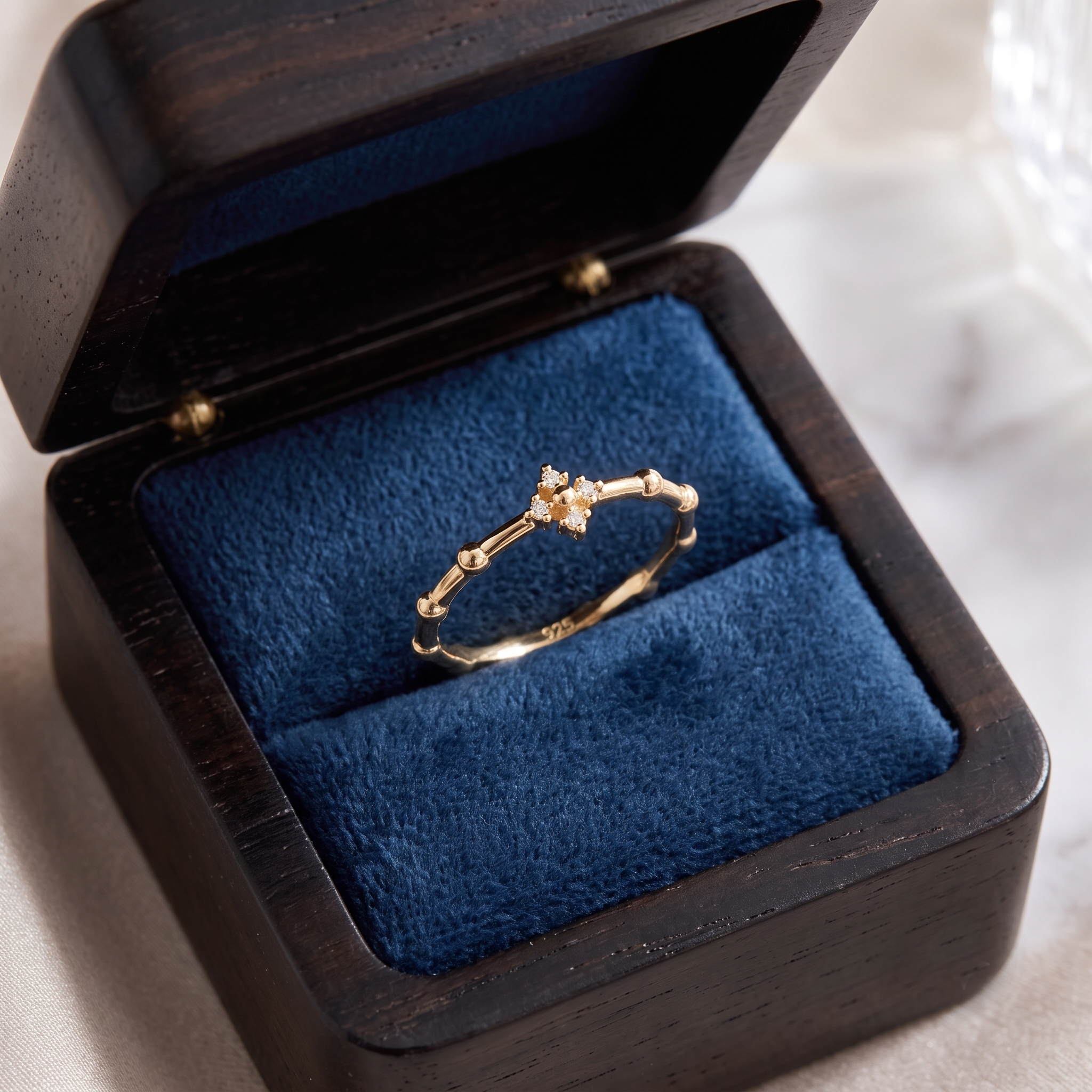 Delicate Floral Crystal Ring Minimalist Gold Flower Ring Elegant 925 Sterling Silver Gold Plated Floral Ring