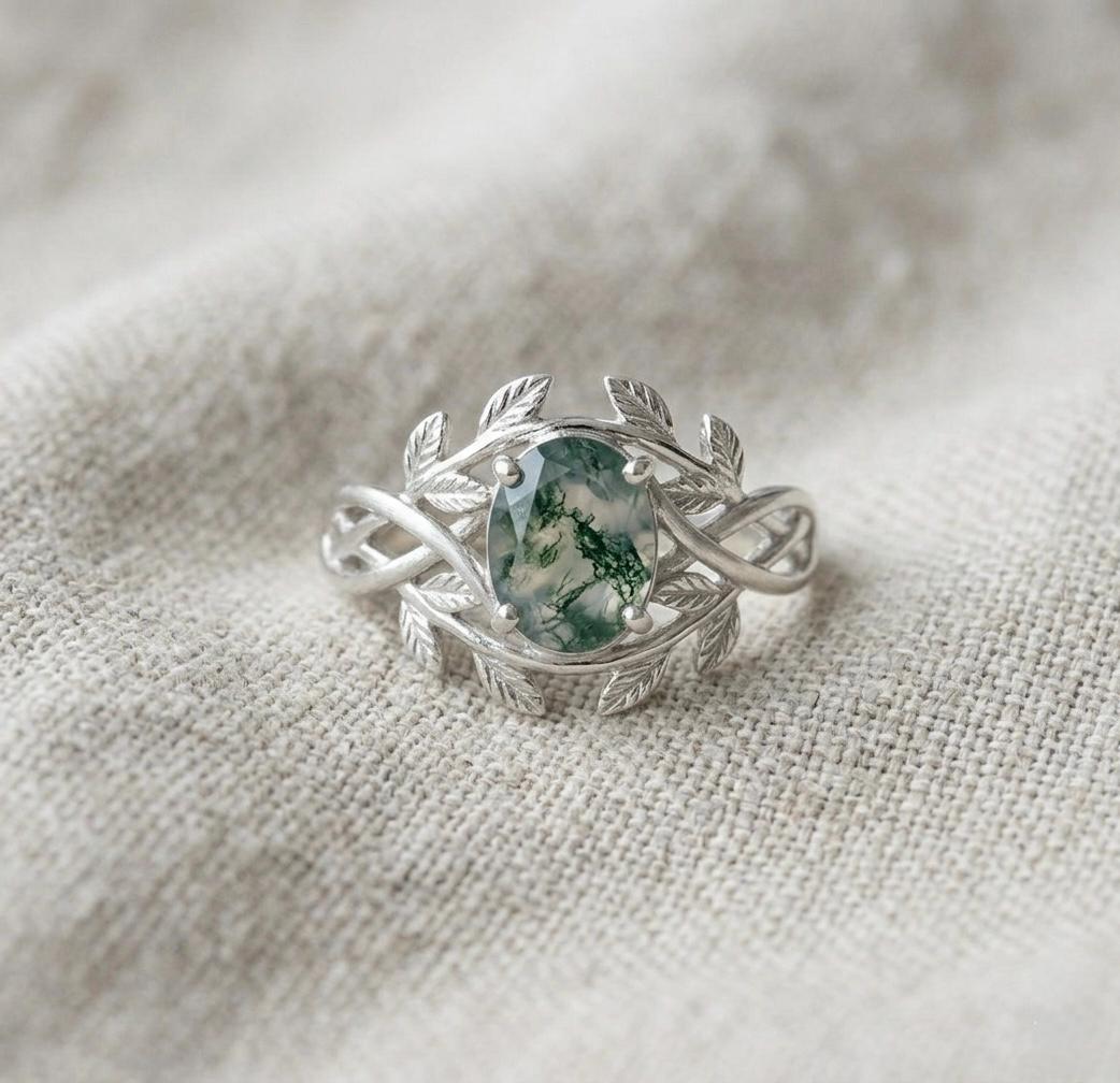 Moss Agate Leaf Ring, Sterling Silver Nature Inspired Boho Promise Ring