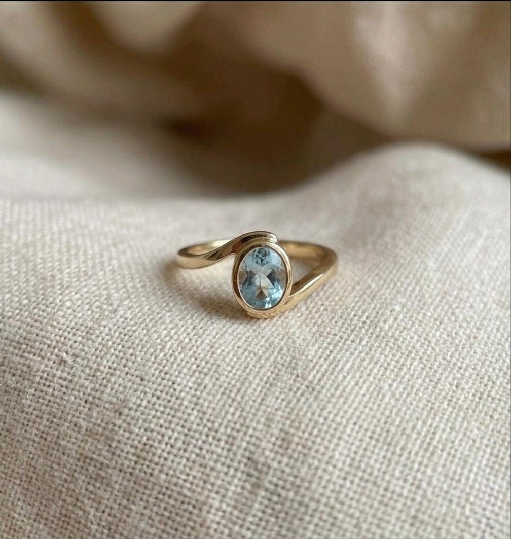 Oval Aquamarine Wrap Ring, Minimalist Gold, March Birthstone, Sterling Silver Promise Ring
