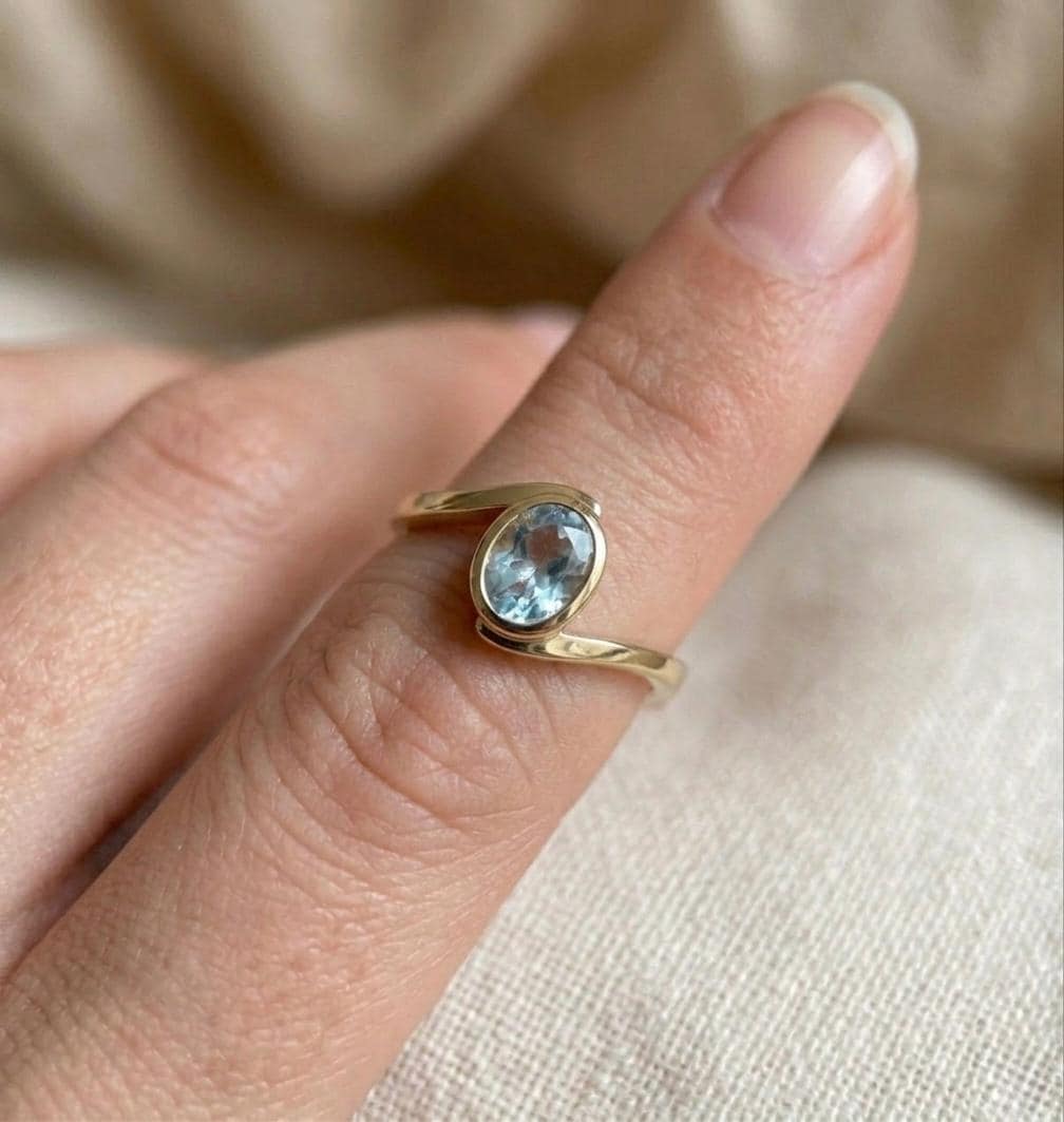 Oval Aquamarine Wrap Ring, Minimalist Gold, March Birthstone, Sterling Silver Promise Ring
