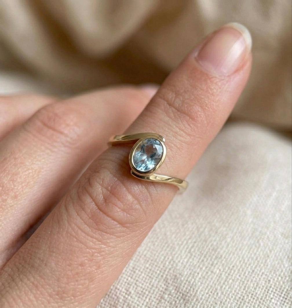 Oval Aquamarine Wrap Ring, Minimalist Gold, March Birthstone, Sterling Silver Promise Ring