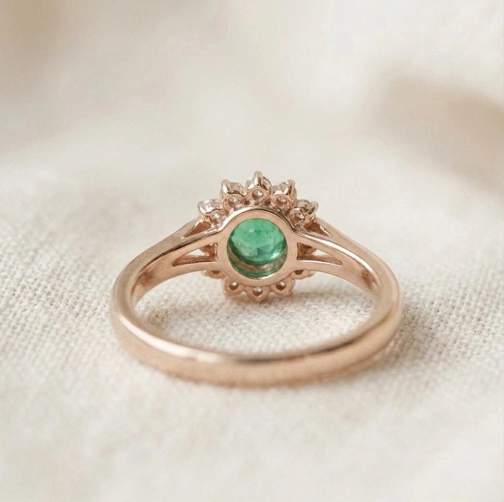 Vintage Emerald Floral Halo Ring, 925 Silver Gold Art Deco Moissanite