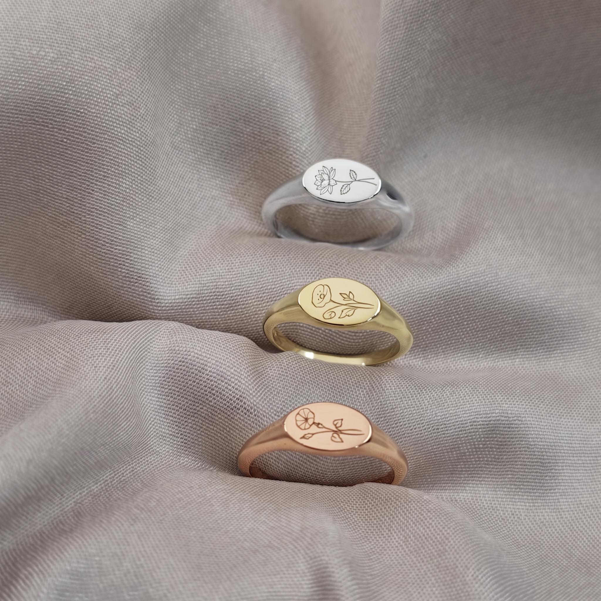 Custom Birth Flower Signet Ring, Dainty Gold Botanical Jewelry, Personalized Mom Gift