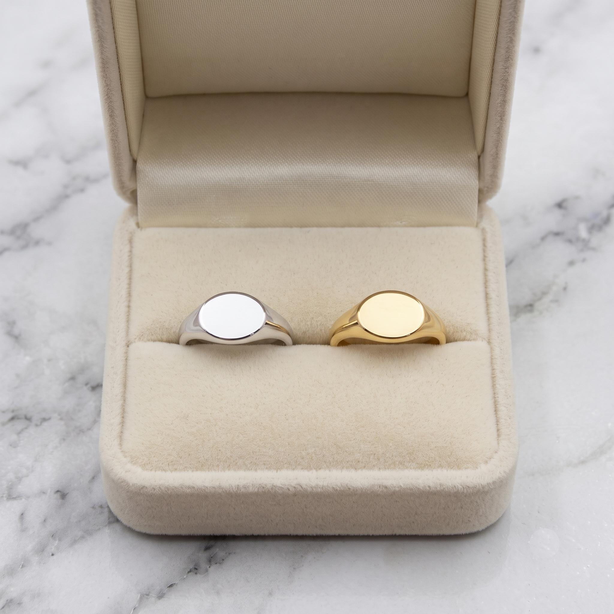 Minimalist Oval Signet Ring | Personalized Gold or Silver Plated Stackable Ring