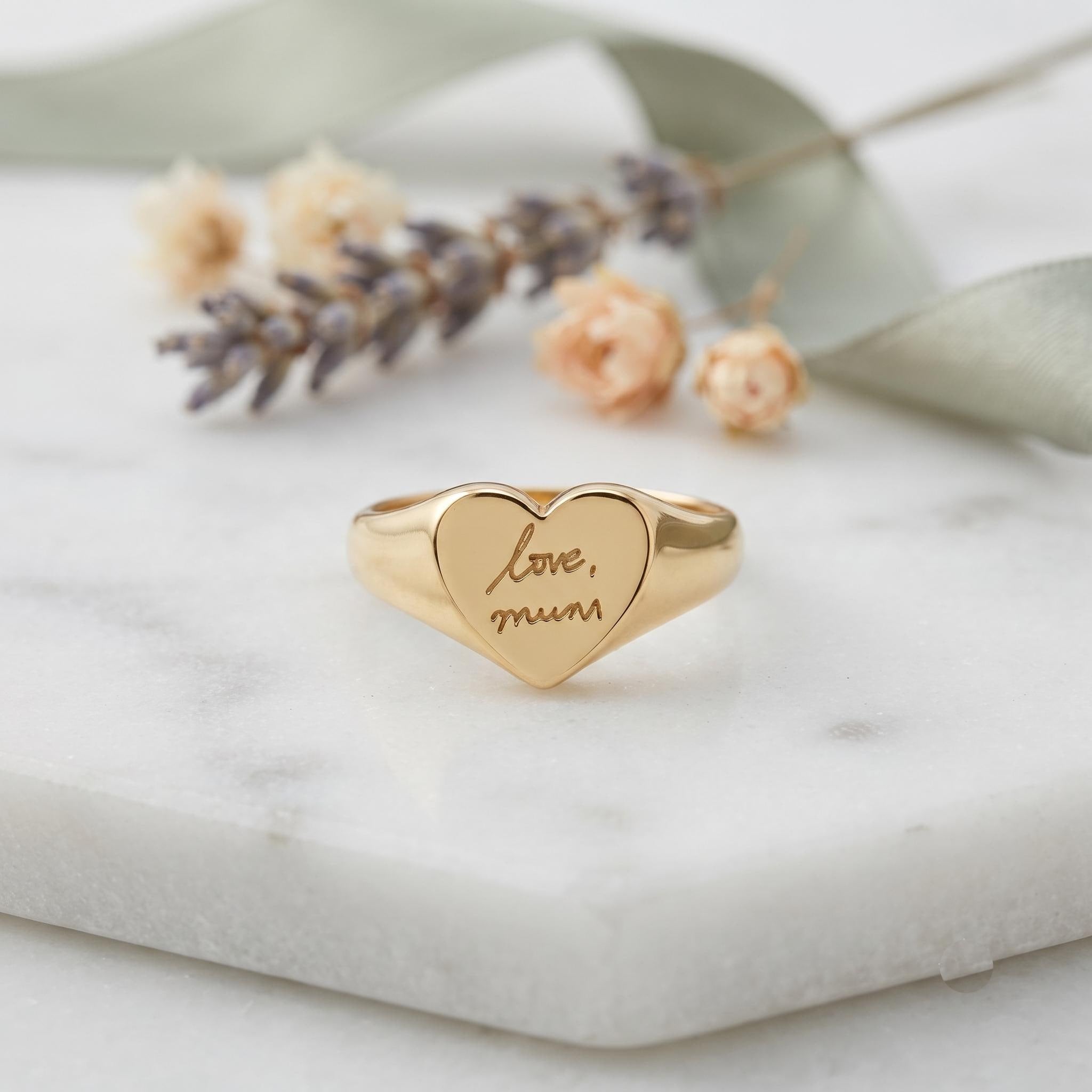 Personalized Heart Signet Ring | Engraved Gold Minimalist Jewelry
