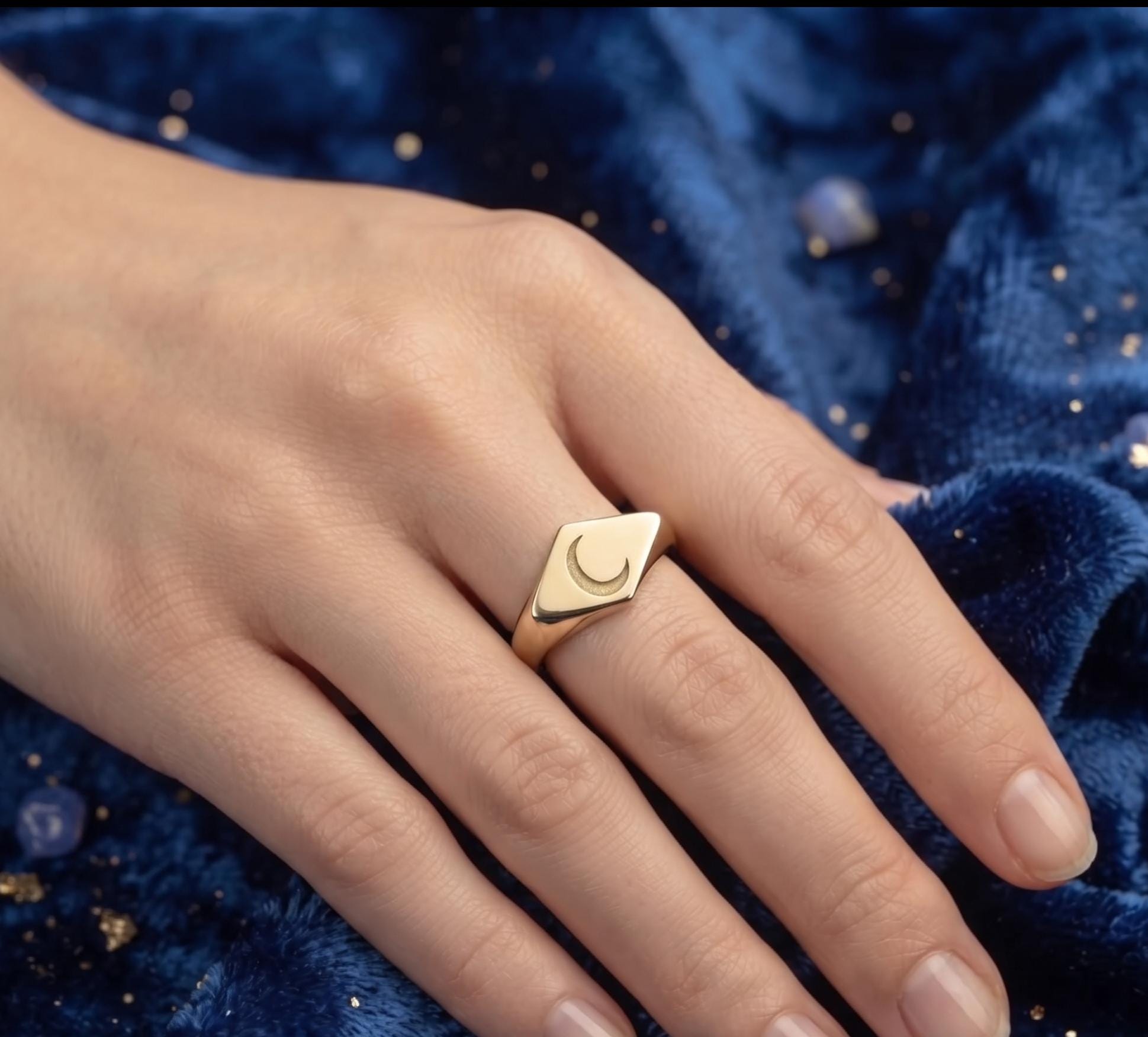 Minimalist Crescent Moon Signet Ring, Dainty Geometric Celestial Jewelry