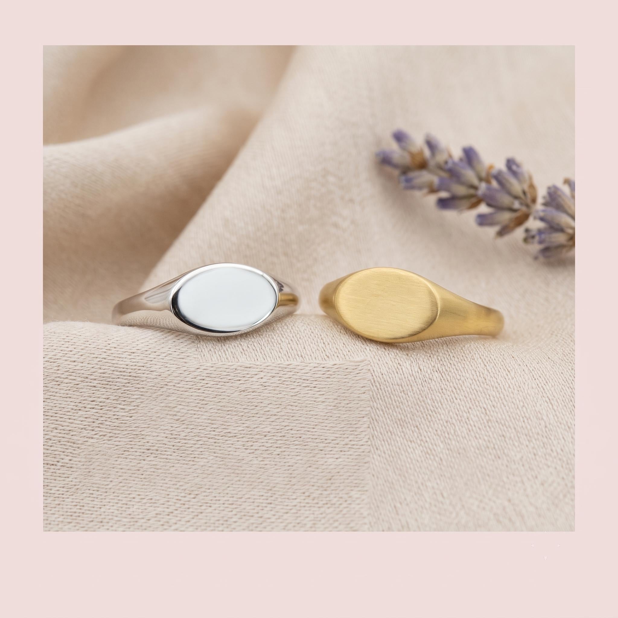 Minimalist Oval Signet Ring | Personalized Gold or Silver Plated Stackable Ring