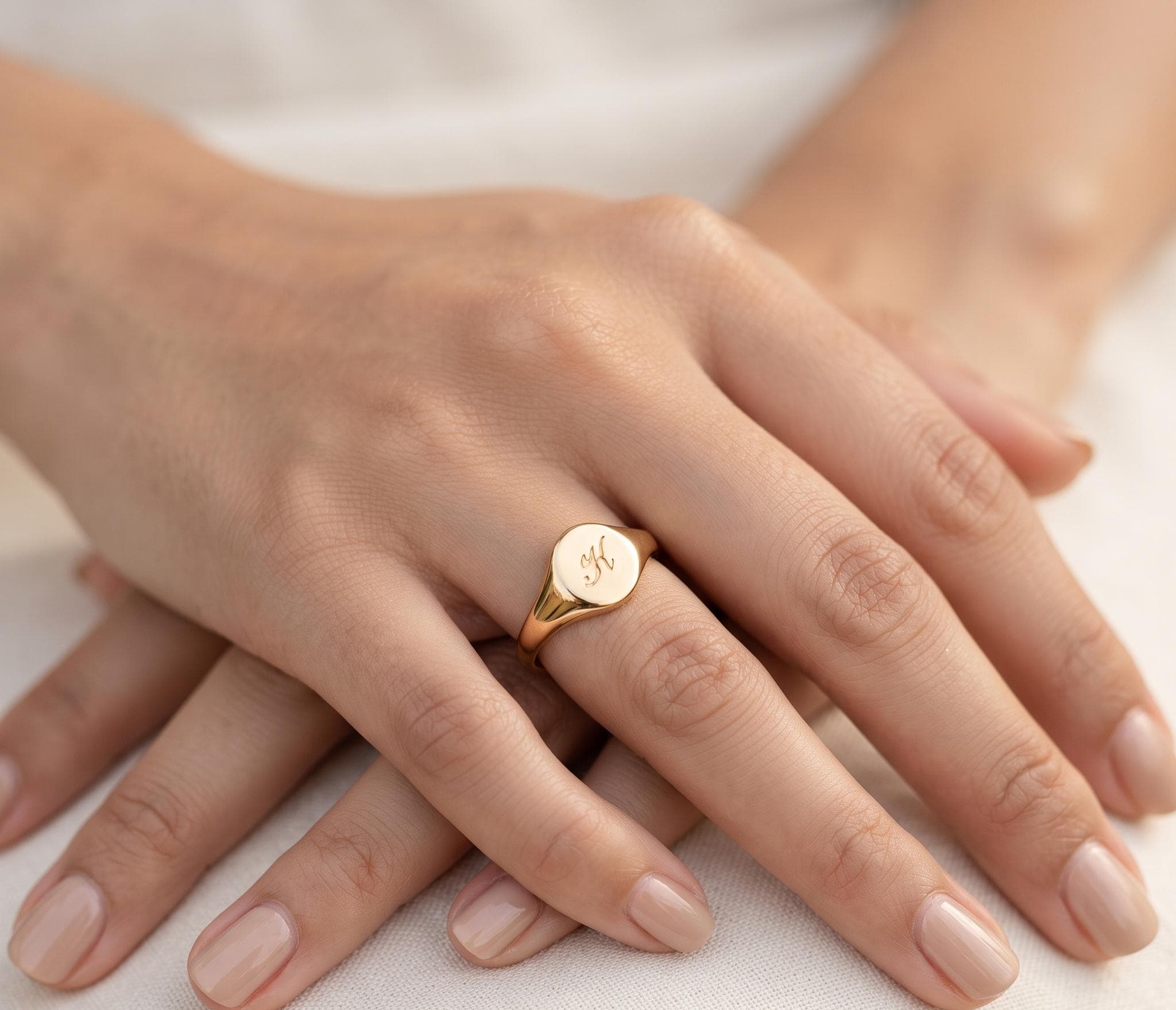 Personalized Cursive Initial Signet Ring, Dainty Oval Monogram Jewelry