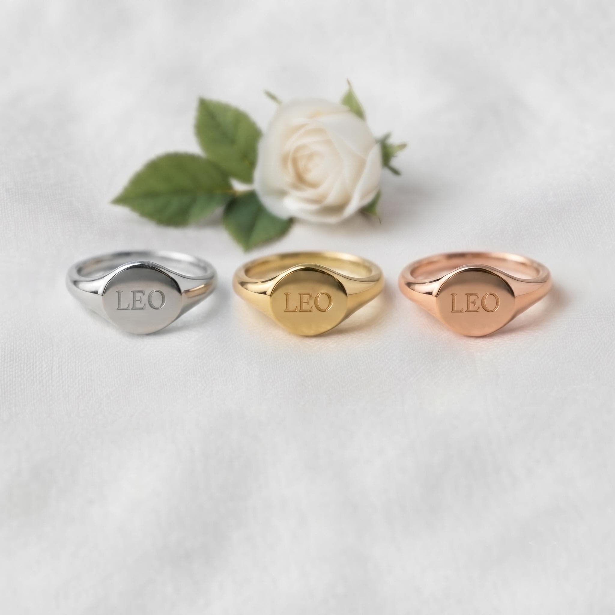 Custom Engraved Oval Signet Ring – Personalized Gold Name Monogram Statement Jewelry