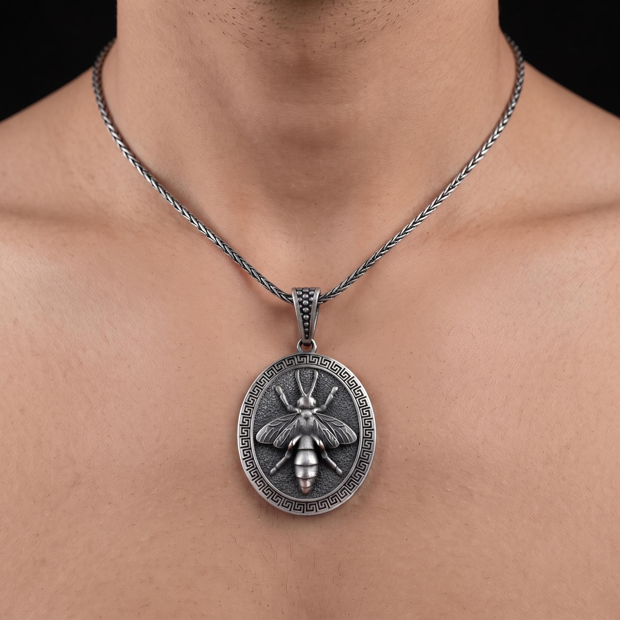 Oxidized Sterling Silver Bee Pendant, Gothic Nature Lover Jewelry (2.70 x 2.30 Cm)